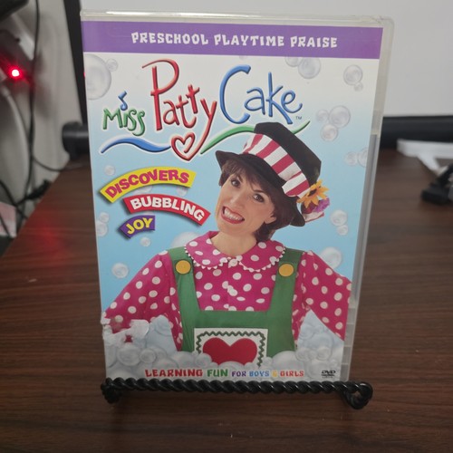 Miss patty cake discovers - patty,